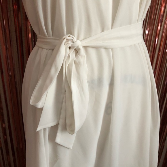 White Button Collar Dress - Picture 3 of 7